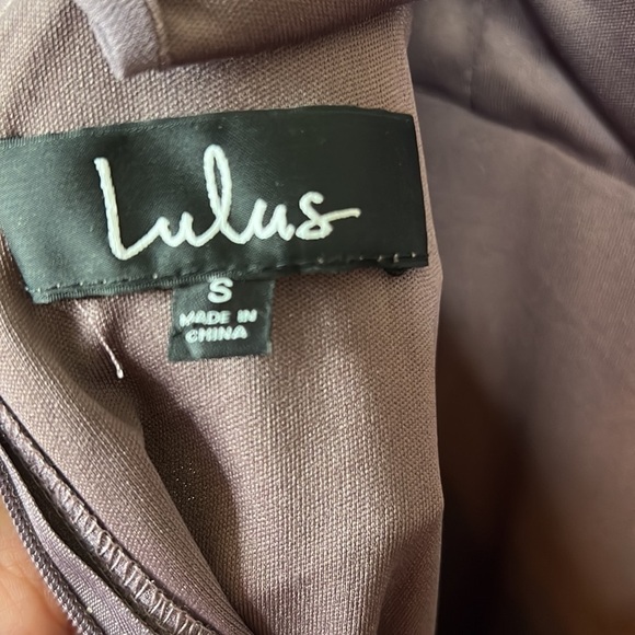 Lulu’s Dusty Purple Chiffon Wide Strap Maxi Dress Size S - Picture 8 of 8